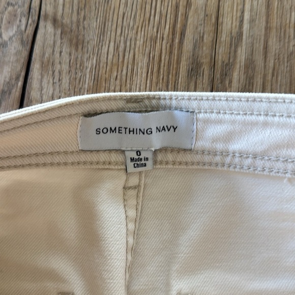 Something Navy Straight Leg Mom Jean - Picture 4 of 9